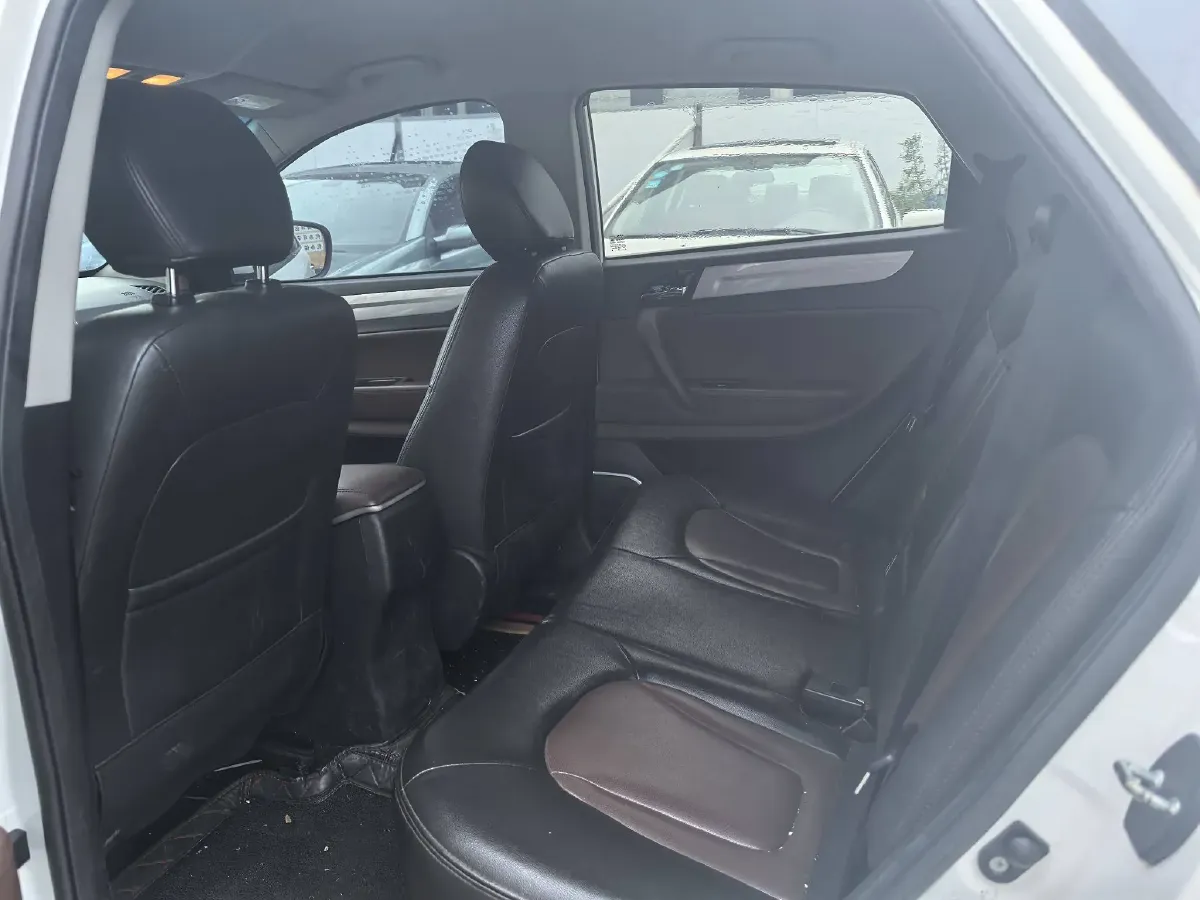 2015 JAC Refine S5 1.5T 174HP L4 6DCT,autocango,china used car exporter,china ev exporter,chinese used car exporter,chinese used ev exporter