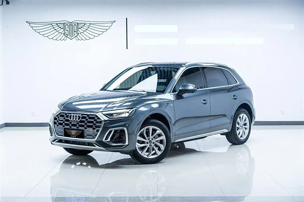2022 Audi Q5L 2.0T 190HP L4 7DCT
