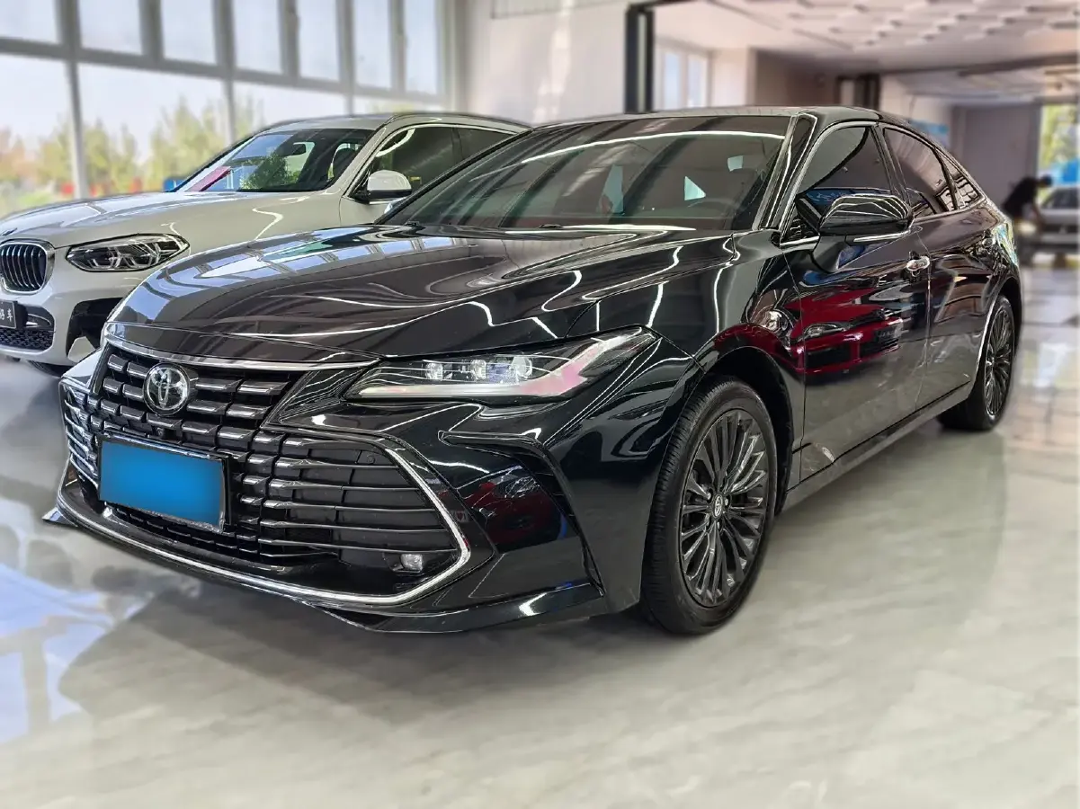 2022 Toyota Avalon 2.0L 178HP L4 CVT