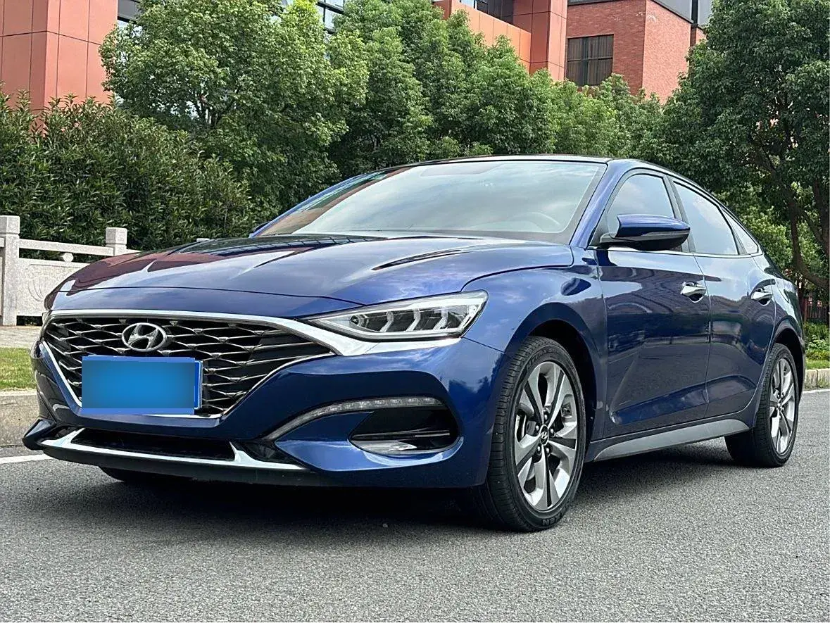 2019 Hyundai La Festa 1.6T 204HP L4 7DCT