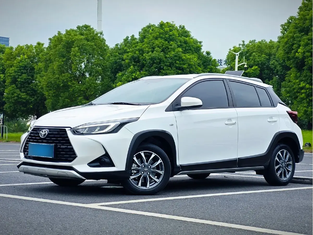 2020 Toyota Yaris L 1.5L 110HP L4 CVT