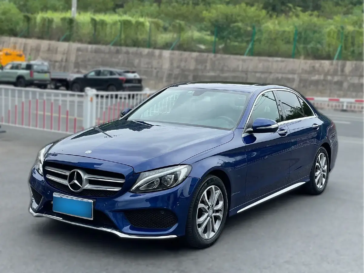 2015 Mercedes-Benz C Class 1.6T 156HP L4 7AT
