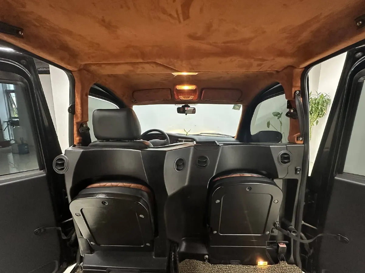 2009 Geely Englon TX4 2.4L 152HP L4 5MT,autocango,china used car exporter,china ev exporter,chinese used car exporter,chinese used ev exporter