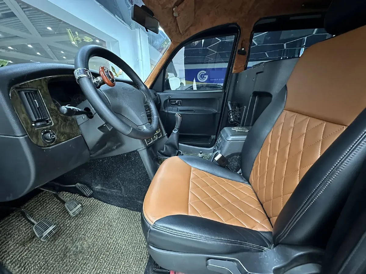 2009 Geely Englon TX4 2.4L 152HP L4 5MT,autocango,china used car exporter,china ev exporter,chinese used car exporter,chinese used ev exporter