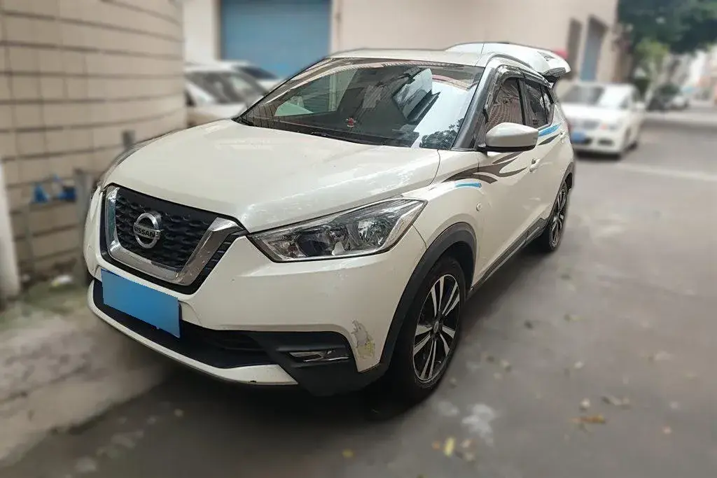 2017 Nissan Kicks 1.5L 124HP L4 CVT