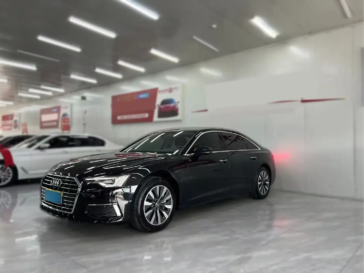 2021 Audi A6L 2.0T 224HP L4 7DCT