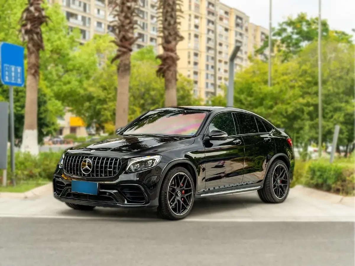 2018 Mercedes-Benz GLC AMG 4.0T 476HP V8 9AT