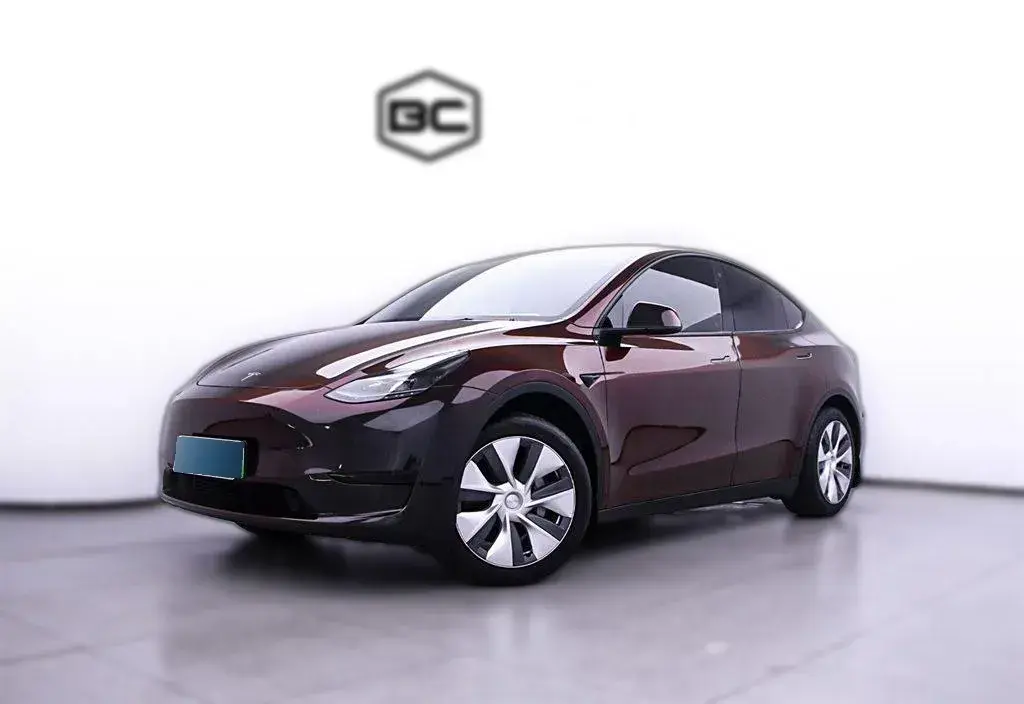 2022 Tesla Model Y BEV 60KWH