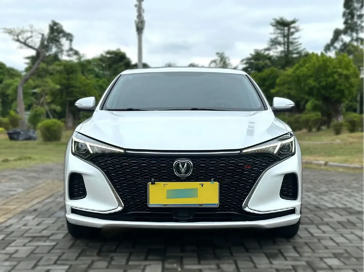 2020 ChangAn Eado 1.4T 158HP L4 7DCT,autocango,china used car exporter,china ev exporter,chinese used car exporter,chinese used ev exporter