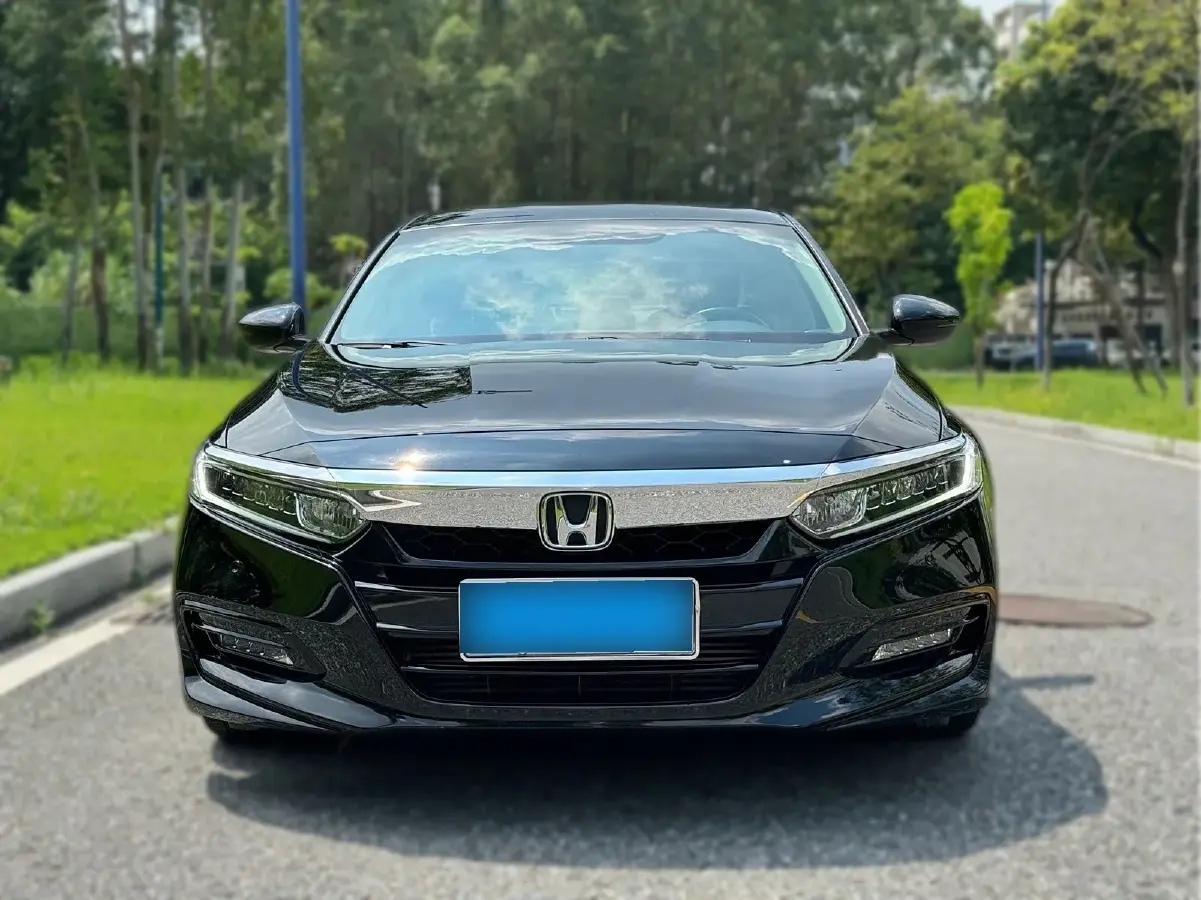 2018 Honda Accord 1.5T 194HP L4 CVT