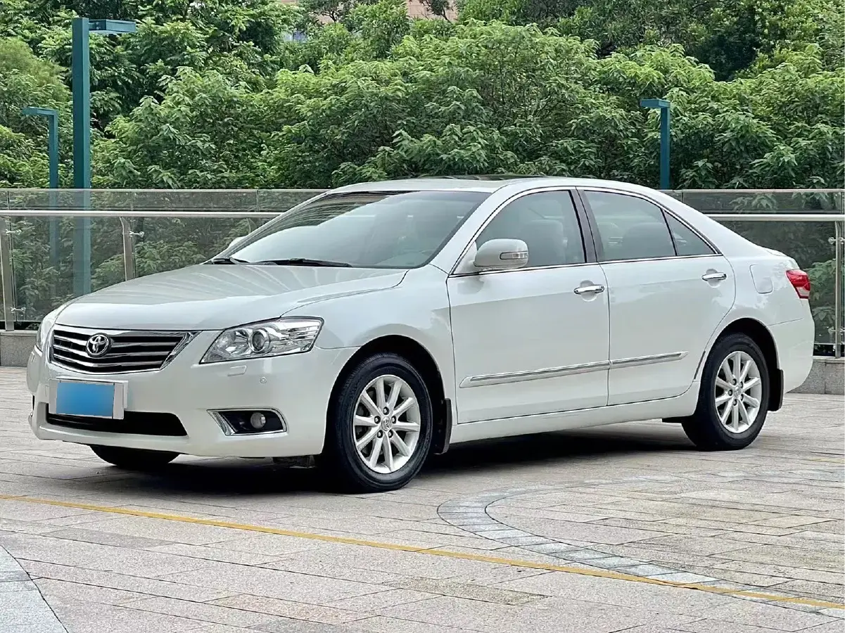 2009 Toyota Camry 2.0L 147HP L4 4AT