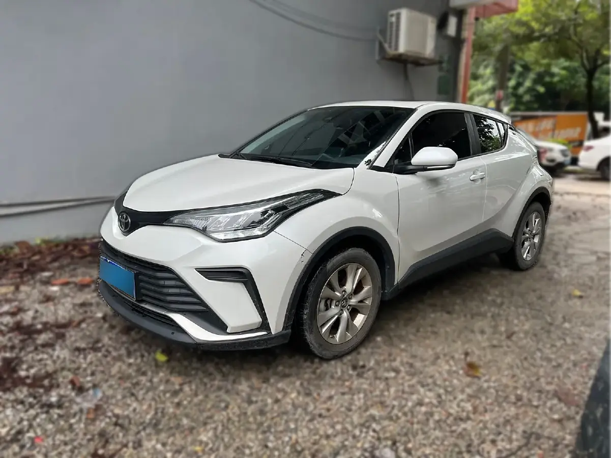 2021 Toyota Izoa 2.0L 171HP L4 CVT