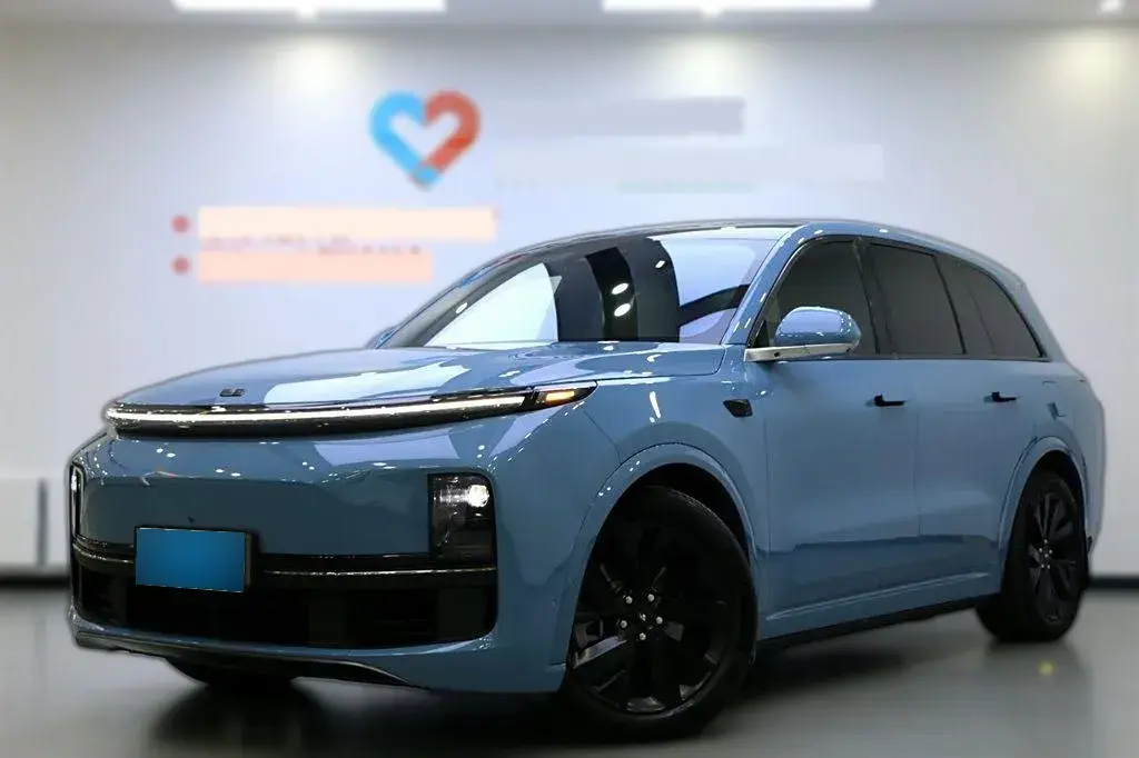 2023 Li L8 Range Extended 154HP REEV 40.9KWH