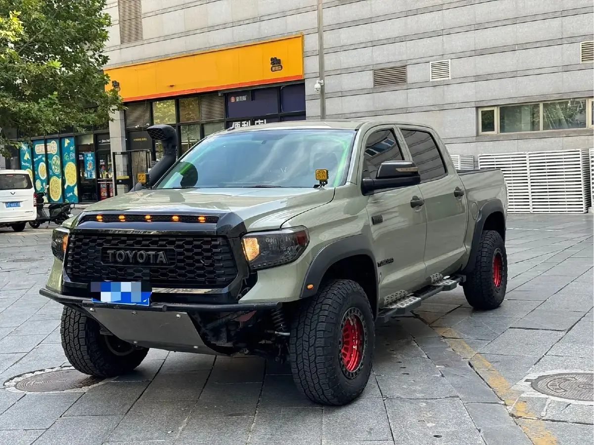 2014 Toyota Tundra 5.7L 386HP V8 6AT