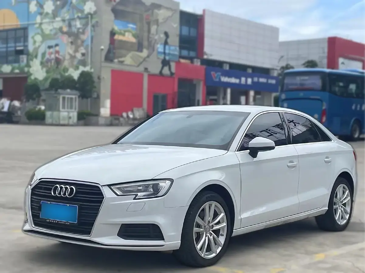 2018 Audi A3 1.4T 150HP L4 7DCT
