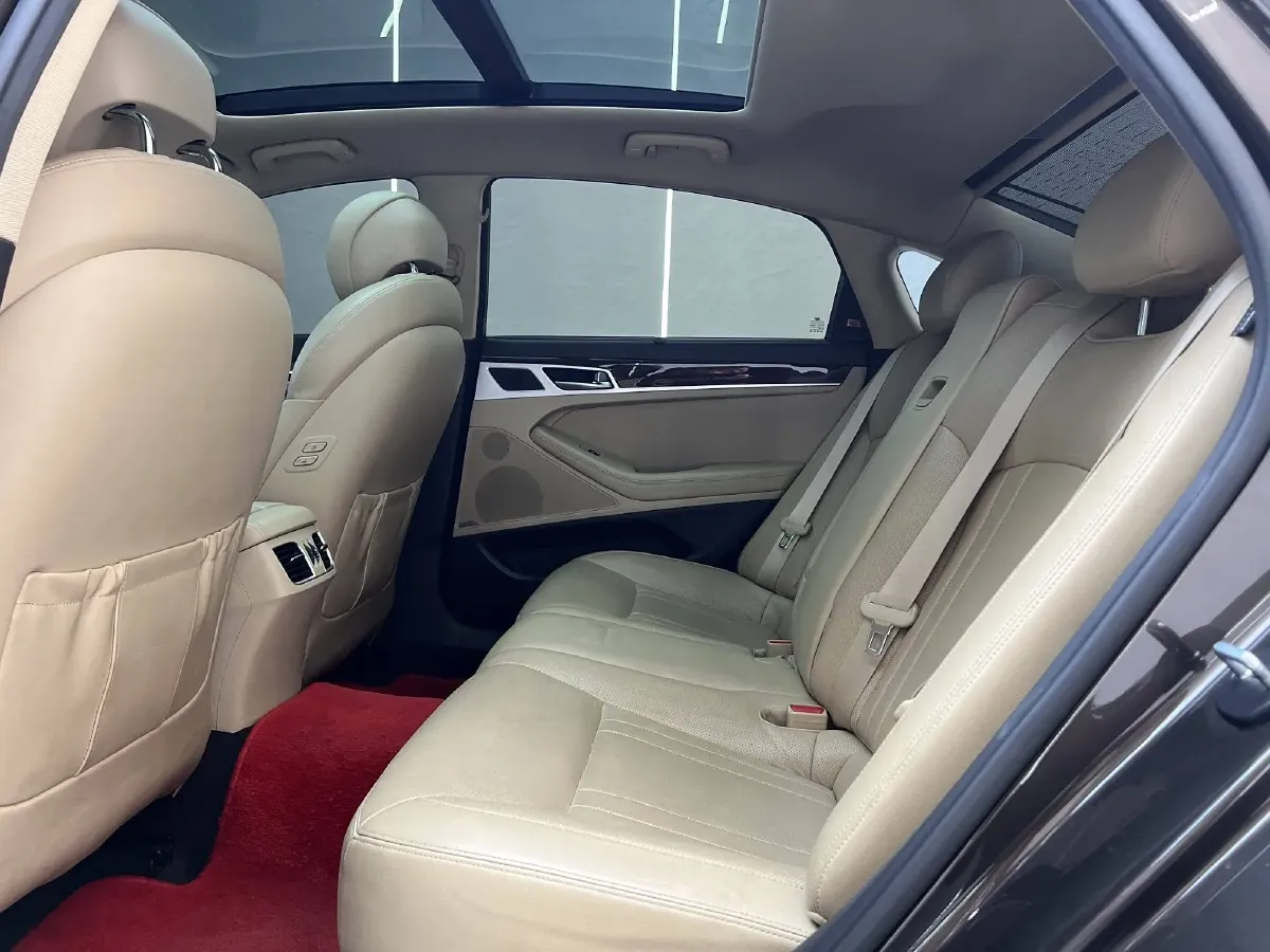 2015 Hyundai Cenesis 3.0L 257HP V6 8AT,autocango,china used car exporter,china ev exporter,chinese used car exporter,chinese used ev exporter