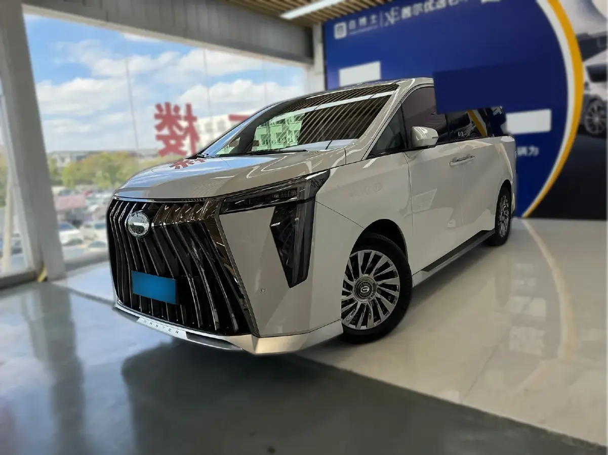 2023 GAC Trumpchi M8 2.0T 252HP L4 8AT