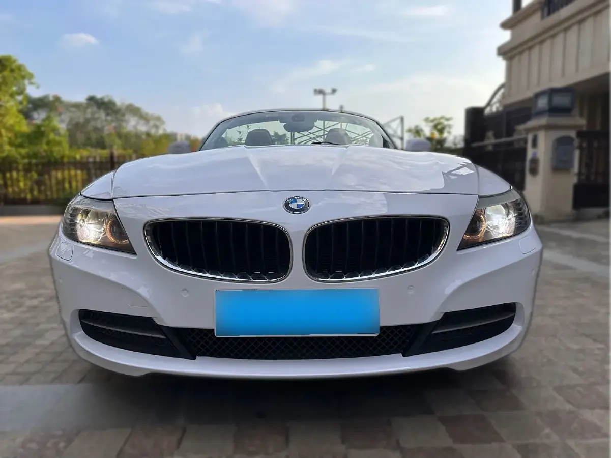 2011 BMW Z4 3.0T 340HP L6 7DCT