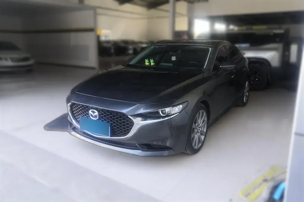 2020 Mazda 3 Axela 2.0L 158HP L4 6AT