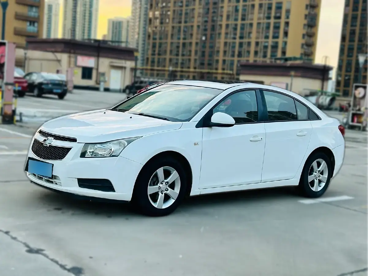 2011 Chevrolet Cruze 1.6L 117HP L4 5MT