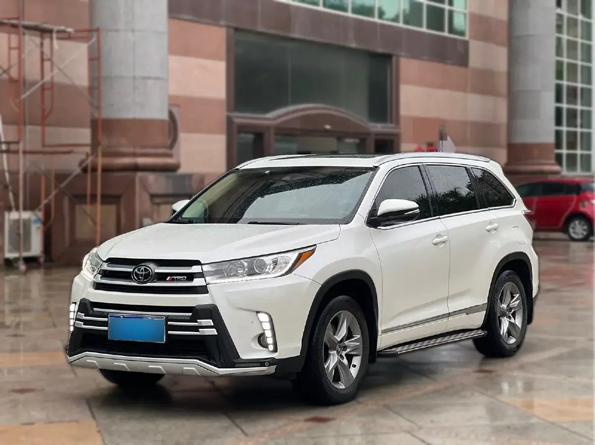 2018 Toyota Highlander 2.0T 220HP L4 6AT