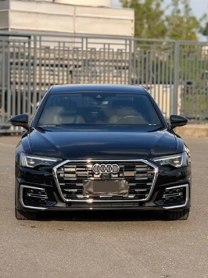 2023 Audi A6L 2.0T 245HP L4 7DCT