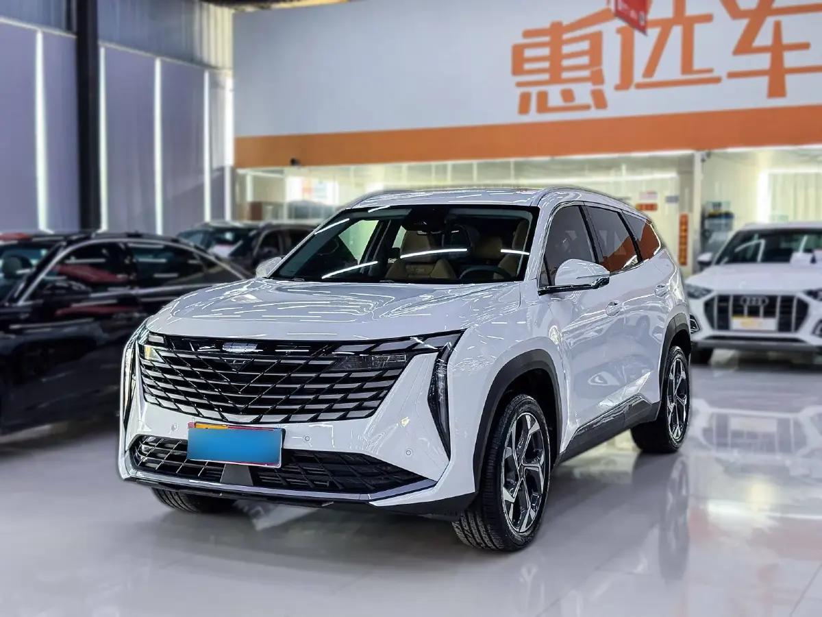 2024 Geely StarRay 1.5T 181HP L4 7DCT