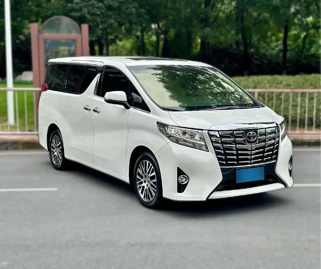 2015 Toyota Alphard 3.5L 275HP V6 6AT