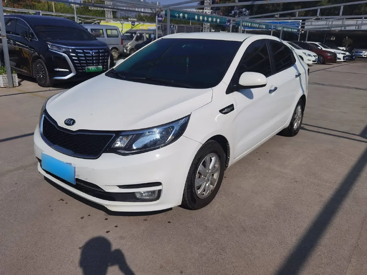 2015 Kia K2 1.4L 107HP L4 5MT