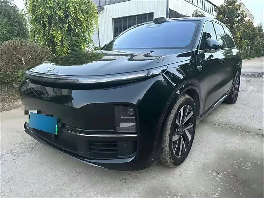 2023 Li L8 Range Extended 154HP REEV 40.9KWH