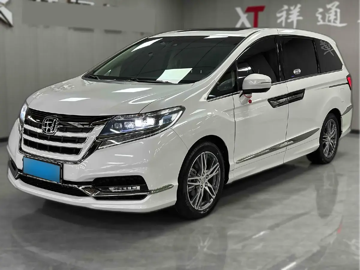 2019 Honda Elysioin 2.0L 146HP L4 E-CVT Hybrid