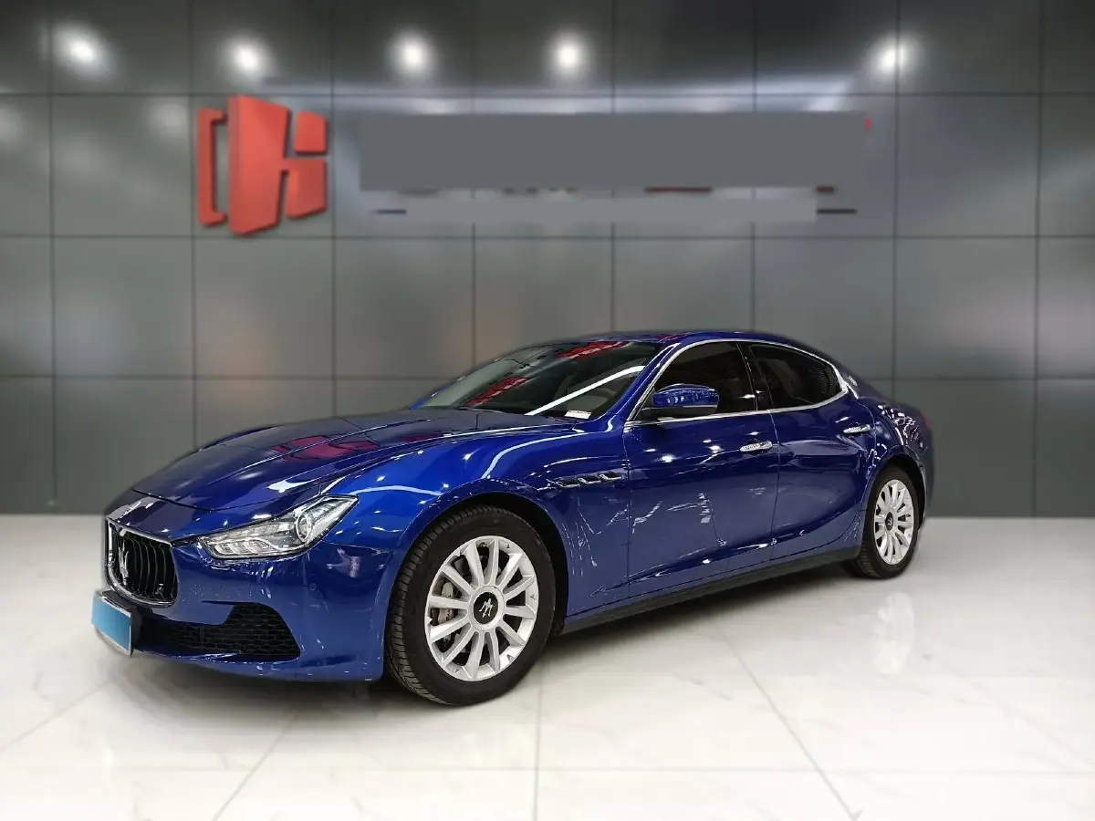 2017 Maserati Ghibli 3.0T 350HP V6 8AT
