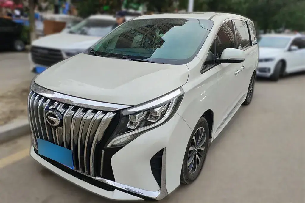 2021 GAC Trumpchi M8 2.0T 252HP L4 8AT