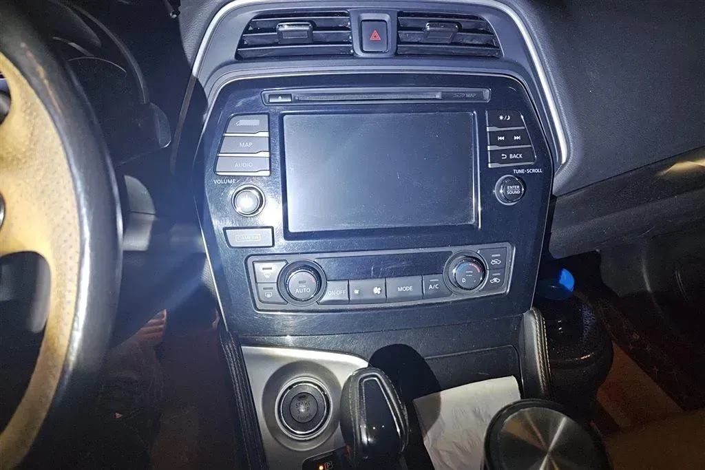 2016 Nissan Maxima 2.5L 186HP L4 CVT,autocango,china used car exporter,china ev exporter,chinese used car exporter,chinese used ev exporter