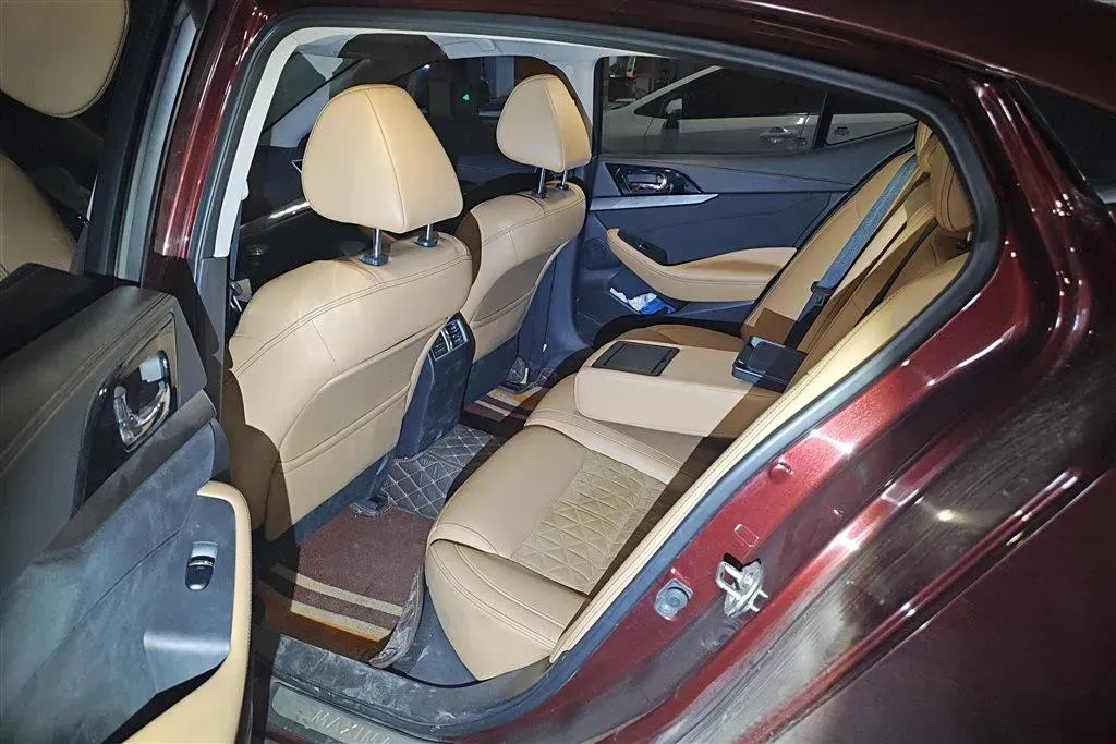 2016 Nissan Maxima 2.5L 186HP L4 CVT,autocango,china used car exporter,china ev exporter,chinese used car exporter,chinese used ev exporter