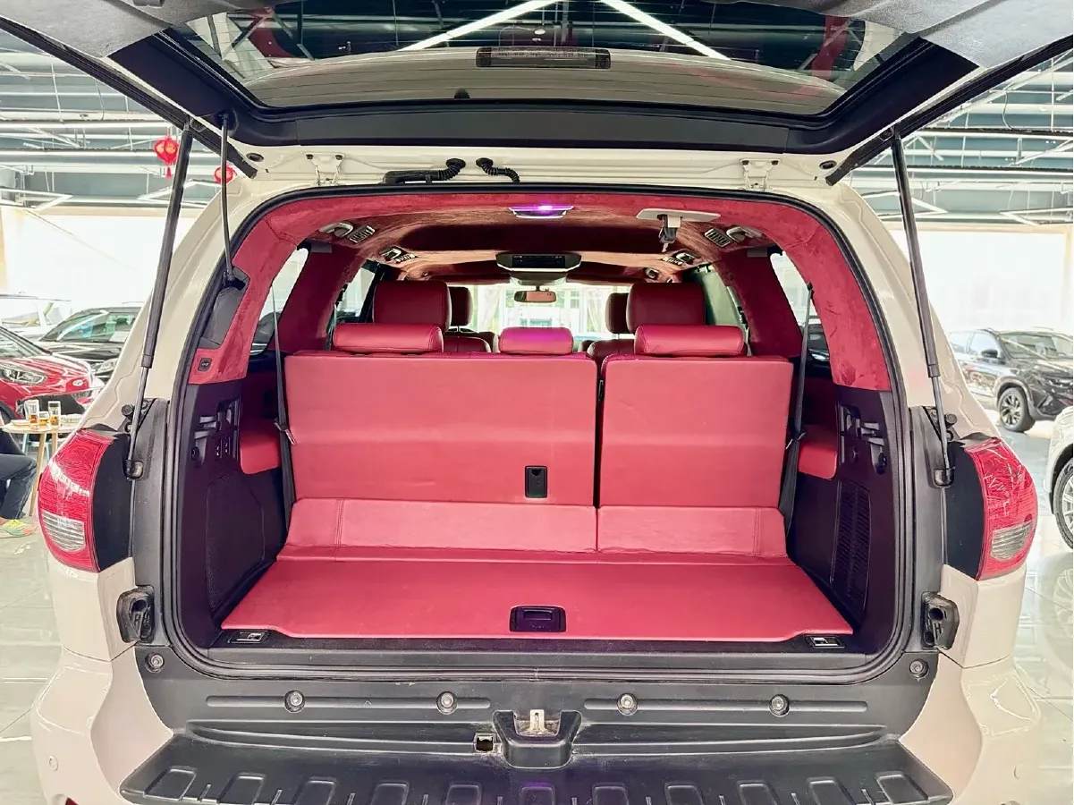 2010 Toyota Sequoia 5.7L 386HP V8 6AT,autocango,china used car exporter,china ev exporter,chinese used car exporter,chinese used ev exporter