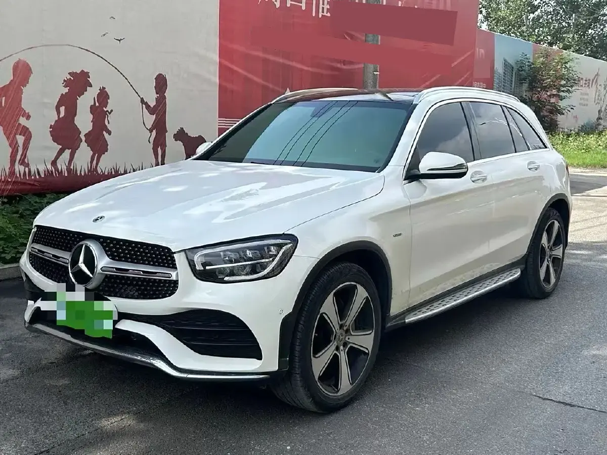 2023 Mercedes-Benz GLC Class 2.0T 258HP L4 9AT