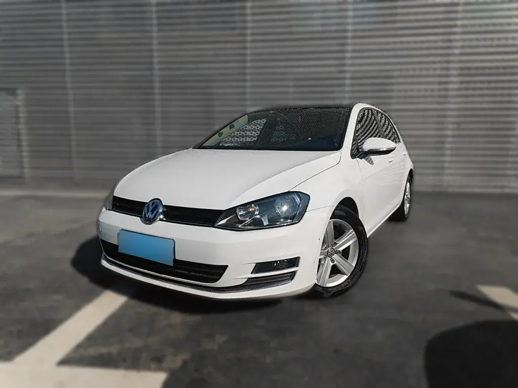 2015 Volkswagen Golf 1.6L 110HP L4 6AT