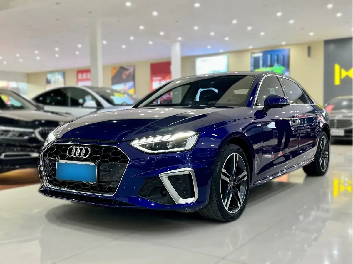 2020 Audi A4L 2.0T 190HP L4 7DCT