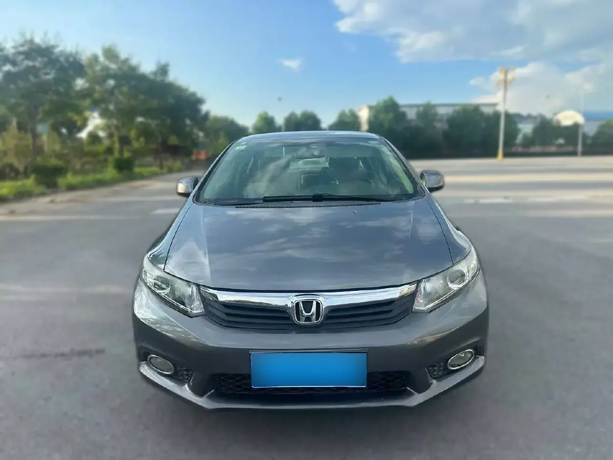 2013 Honda Civic 1.8L 141HP L4 5MT