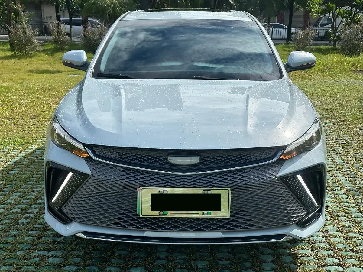 2022 Geely Emgrand L HiP 1.5T 181HP L4 3DHT PHEV 15.5KWH