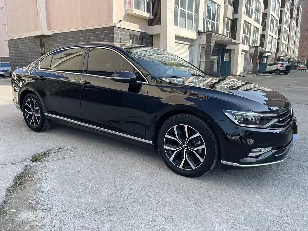 2023 Volkswagen Magotan 2.0T 186HP L4 7DCT