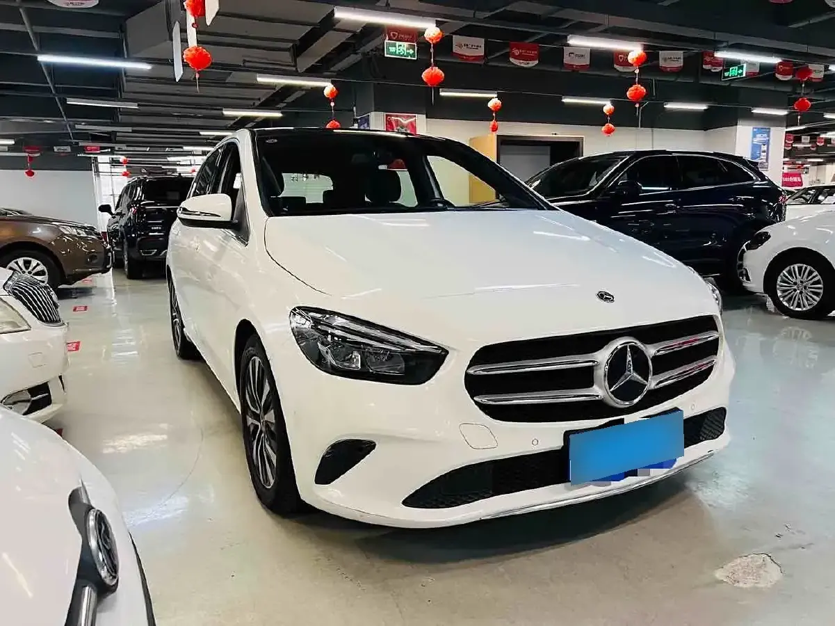 2021 Mercedes-Benz GLB Class 1.3T 163HP L4 7DCT