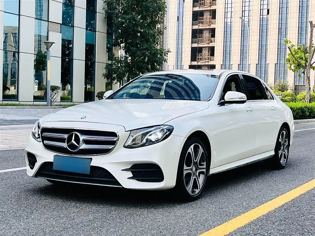 2016 Mercedes-Benz E Class 2.0T 245HP L4 9AT