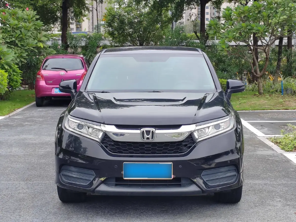 2017 Honda Avancier 1.5T 193HP L4 CVT
