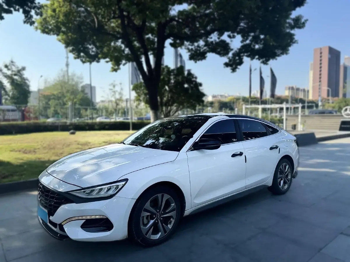 2019 Hyundai La Festa 1.6T 190HP L4 7DCT