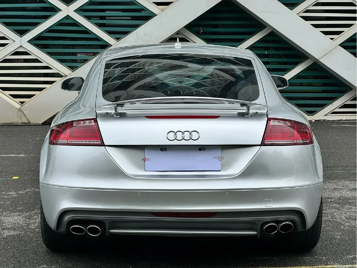 2011 Audi TTS 2.0T 272HP L4 6DCT,autocango,china used car exporter,china ev exporter,chinese used car exporter,chinese used ev exporter