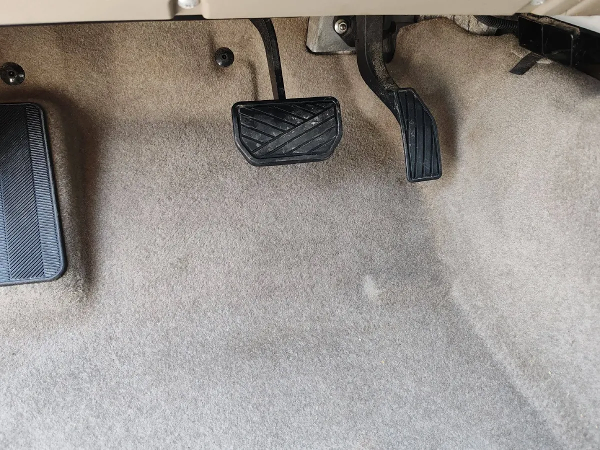 2011 Suzuki Grand Vitara 2.4L 166HP L4 4AT,autocango,china used car exporter,china ev exporter,chinese used car exporter,chinese used ev exporter