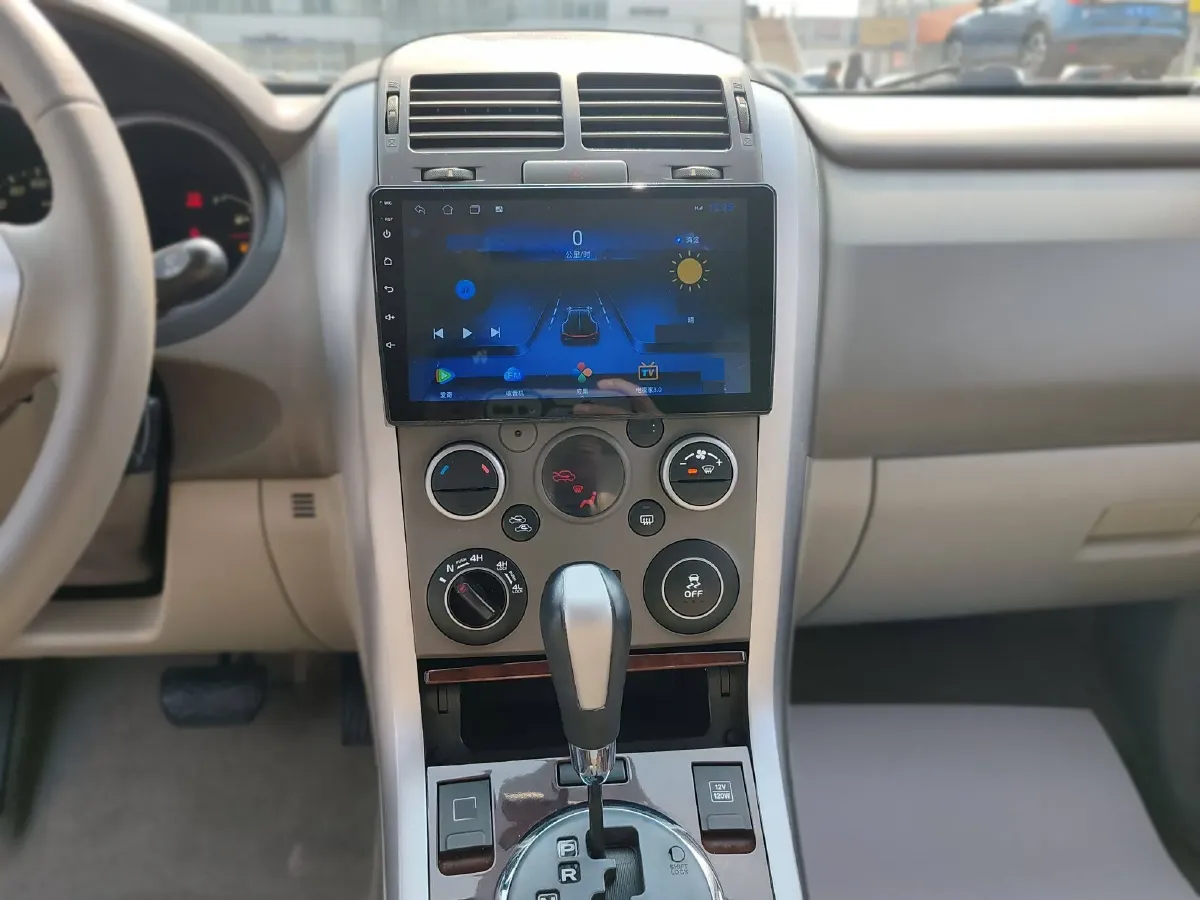 2011 Suzuki Grand Vitara 2.4L 166HP L4 4AT,autocango,china used car exporter,china ev exporter,chinese used car exporter,chinese used ev exporter