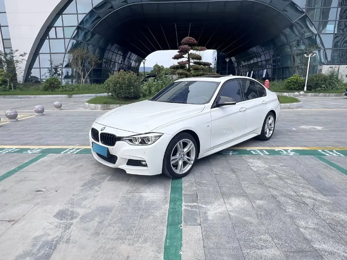 2016 BMW 3 Series 2.0T 184HP L4 8AT